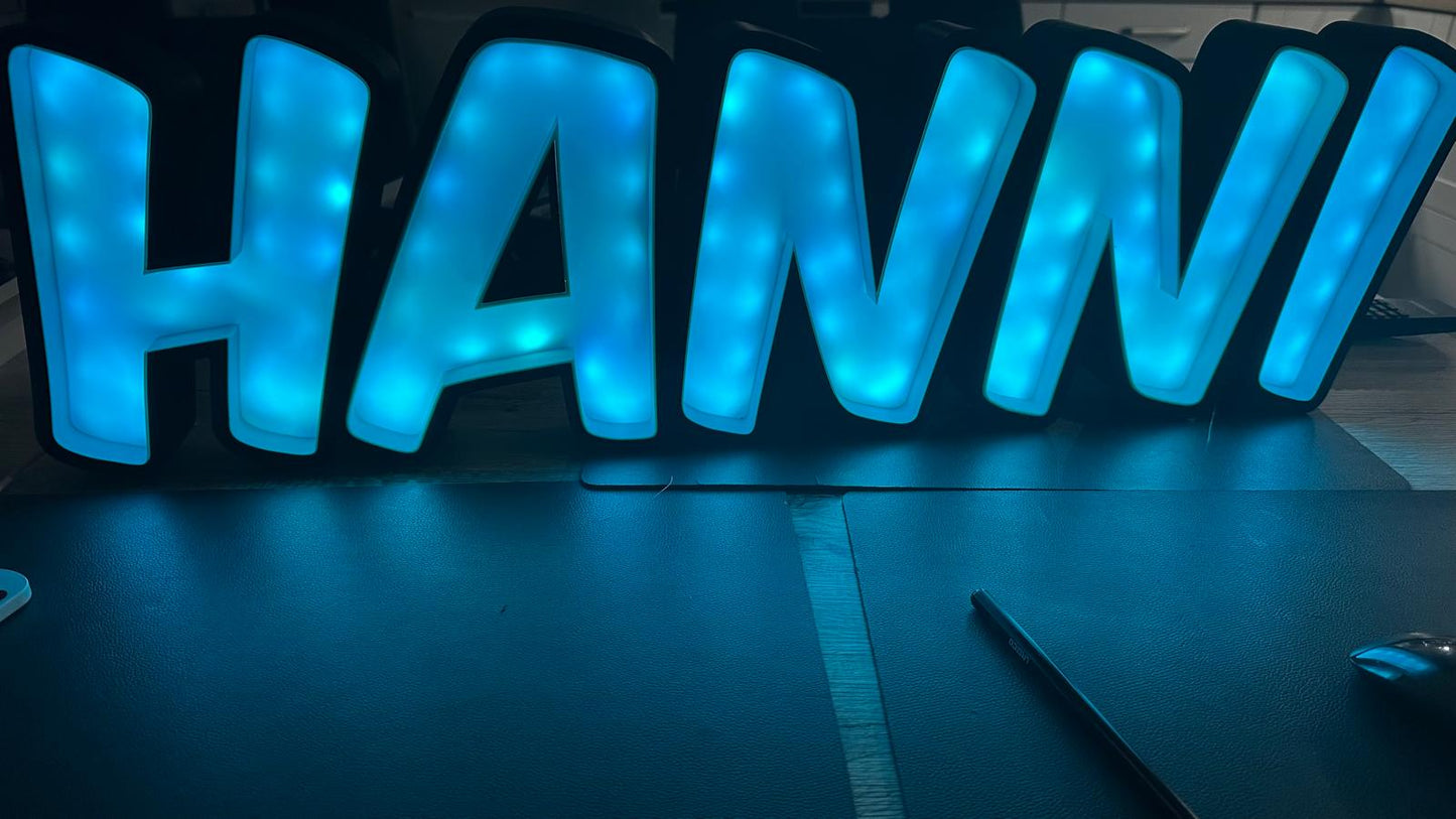 Individuelle Namenslampe LED Personalisierter Schriftzug Name Namensschild Dekoration Hochzeit Geburtstag Kind Wanddeko smarte RGB-LED